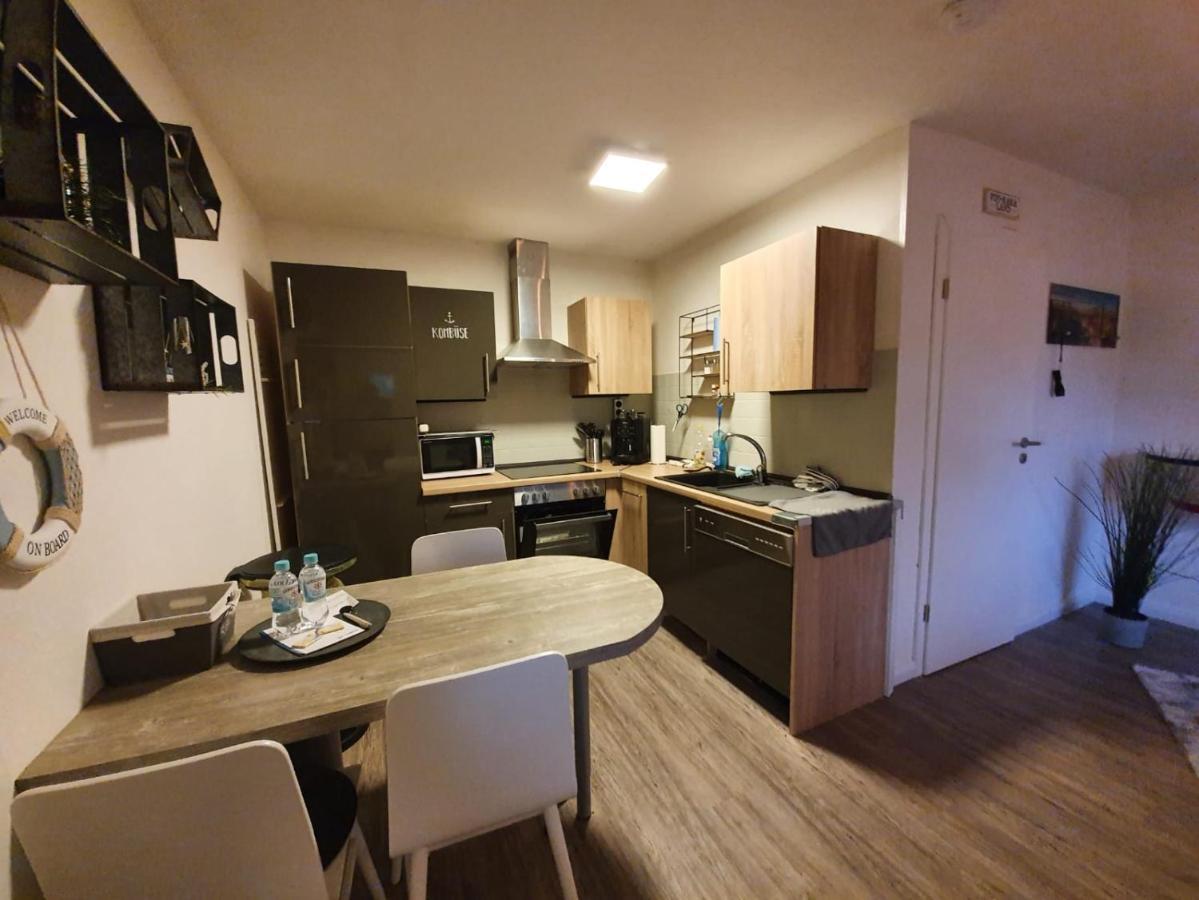 Grosse Wohnung Mit Terrasse Und Grill Grosssolt Exterior photo
